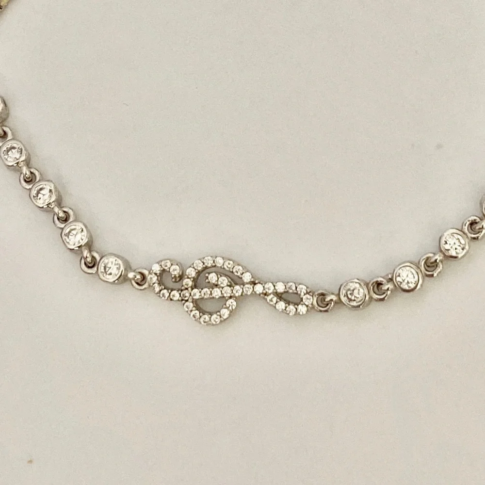 🎶 925 Silver slider bracelet music treble clef
